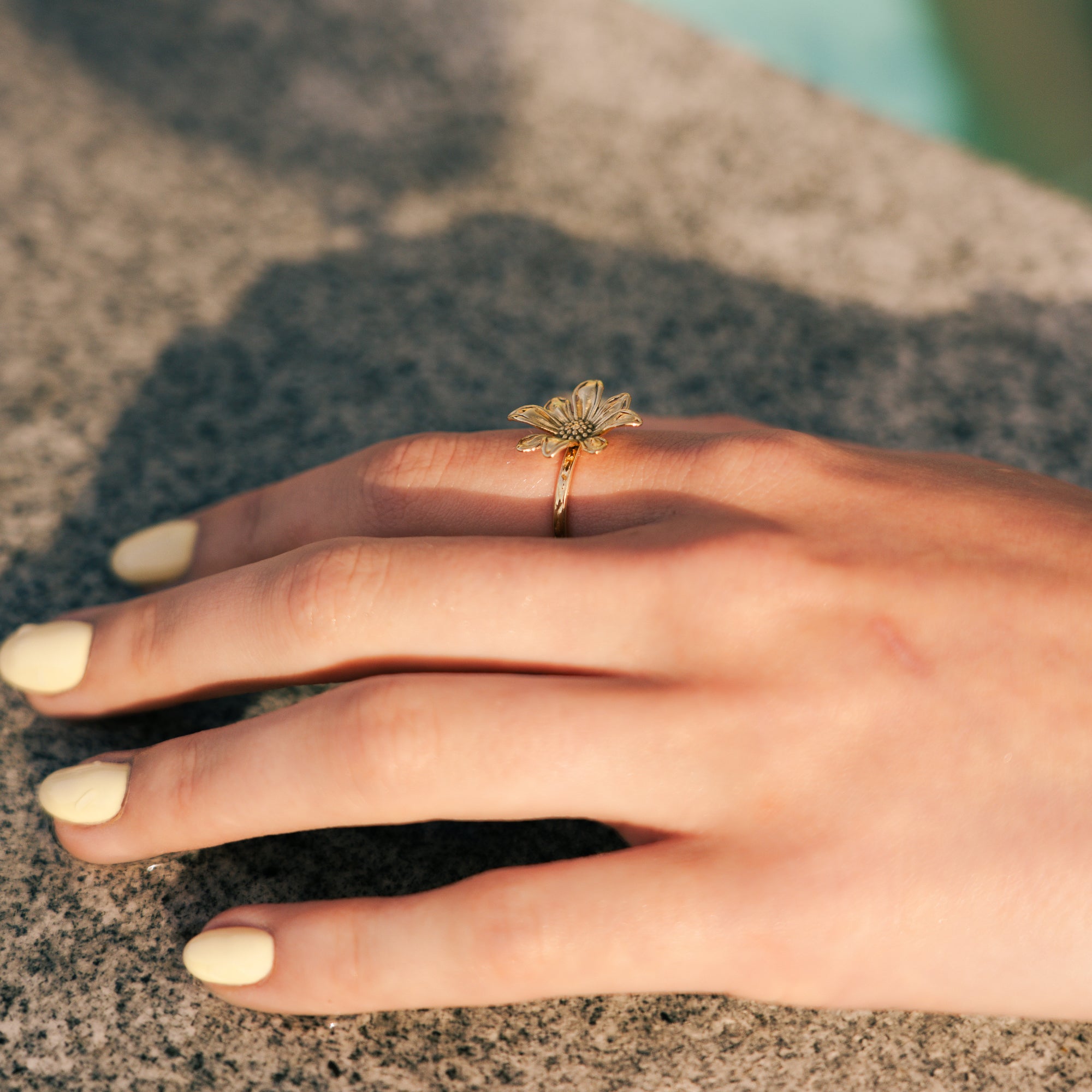Golden flower - RING