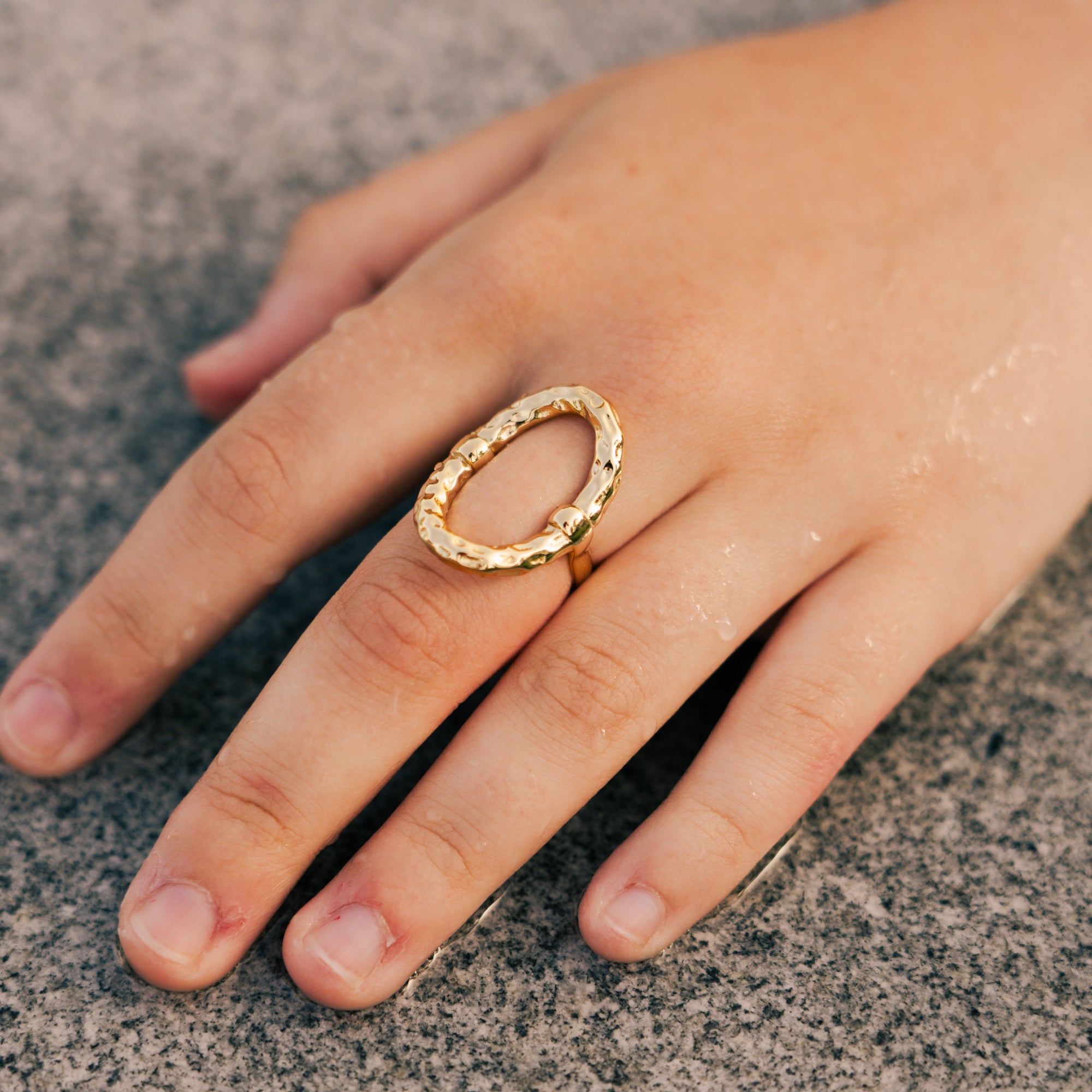 Statement oval - RING