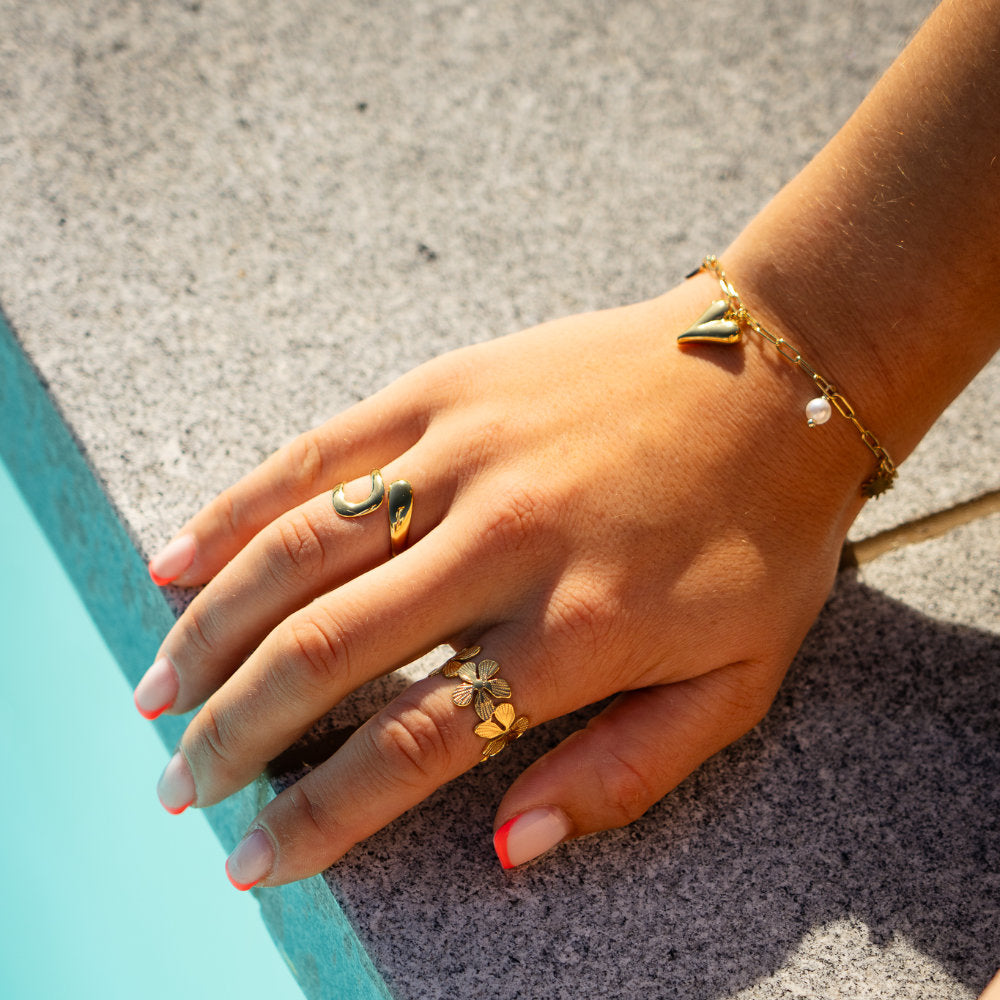 Multiple flowers - RING