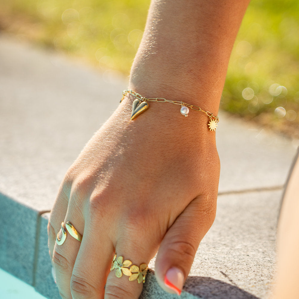 Statement charms - ARMBAND